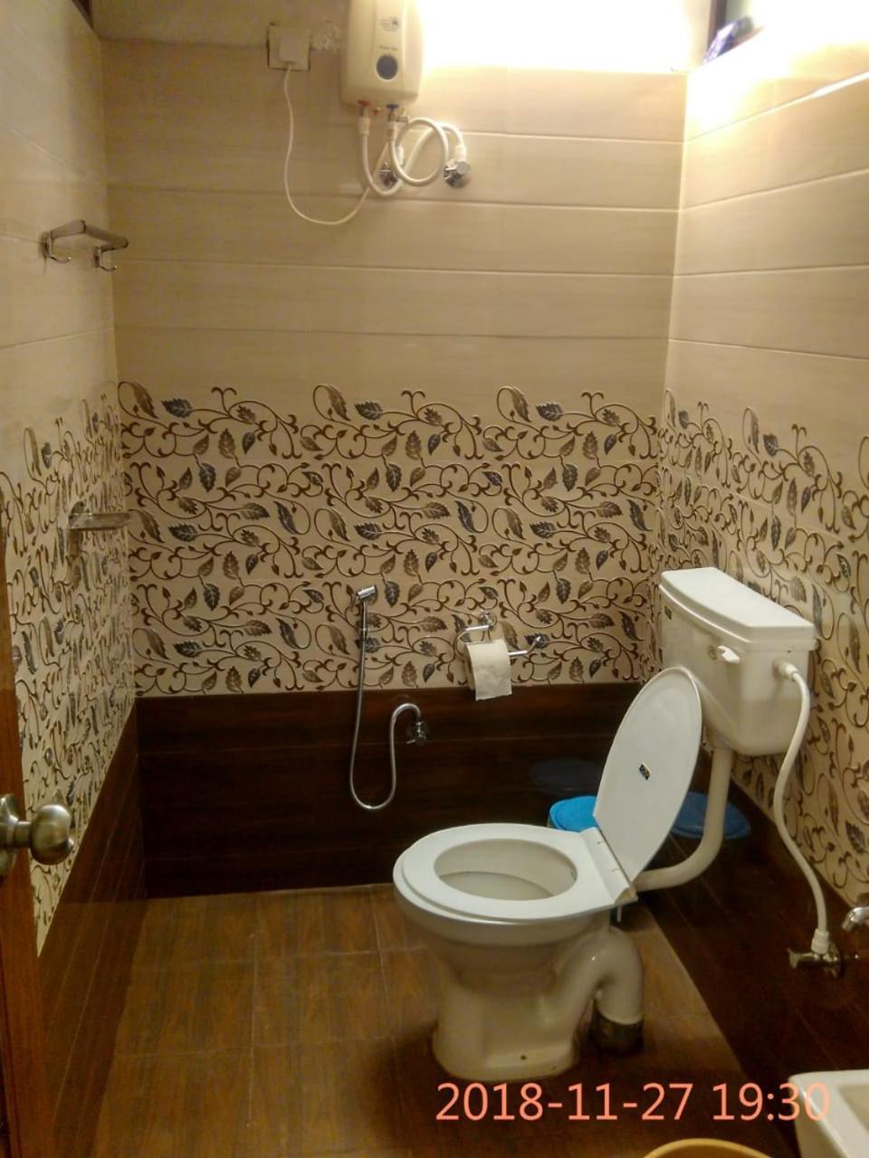 Piggy Hostel Varkala Dış mekan fotoğraf