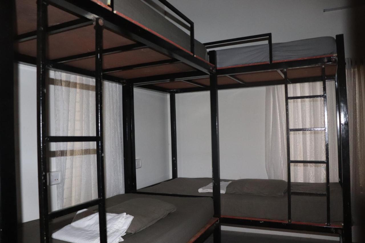 Piggy Hostel Varkala Dış mekan fotoğraf