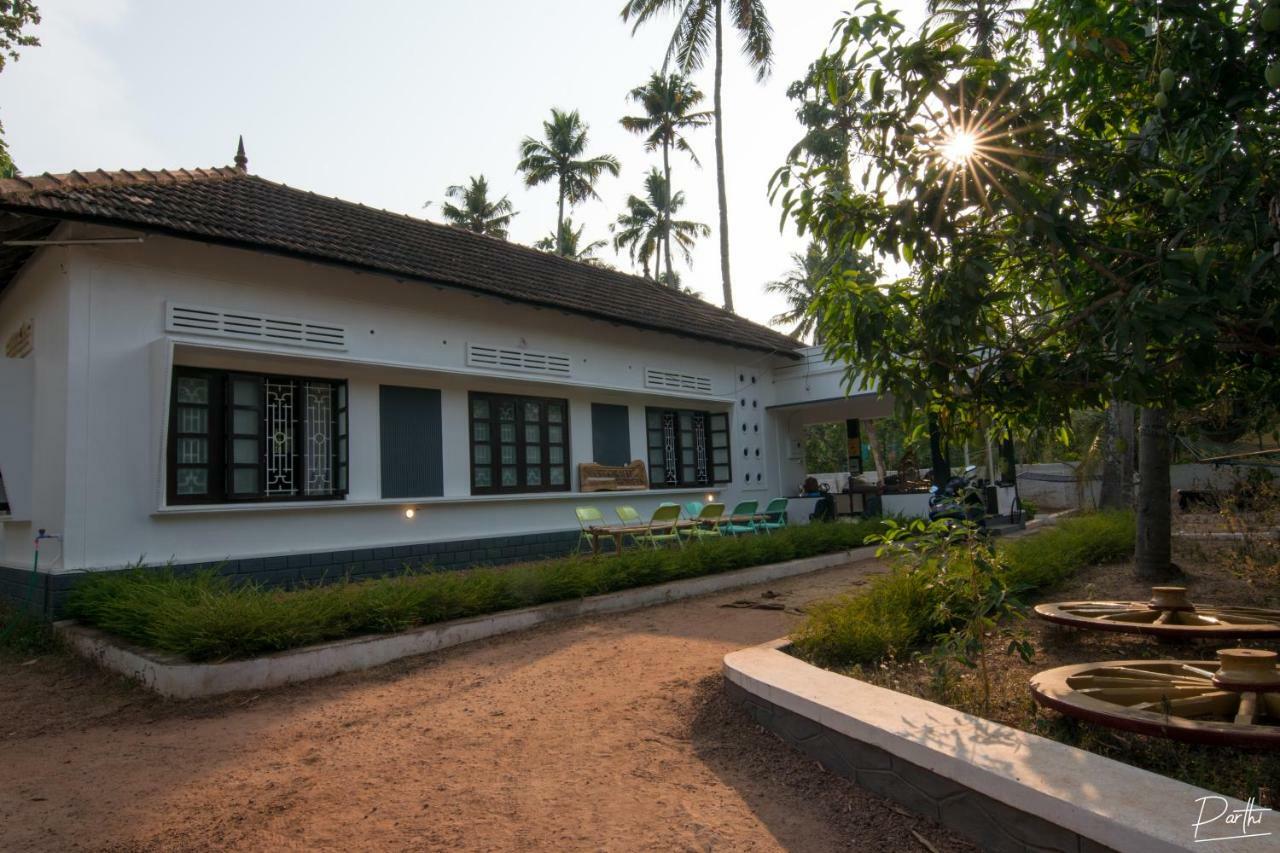 Piggy Hostel Varkala Dış mekan fotoğraf